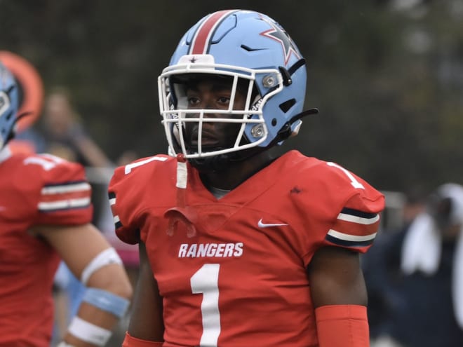 JUCO cornerback sets Arkansas visit date