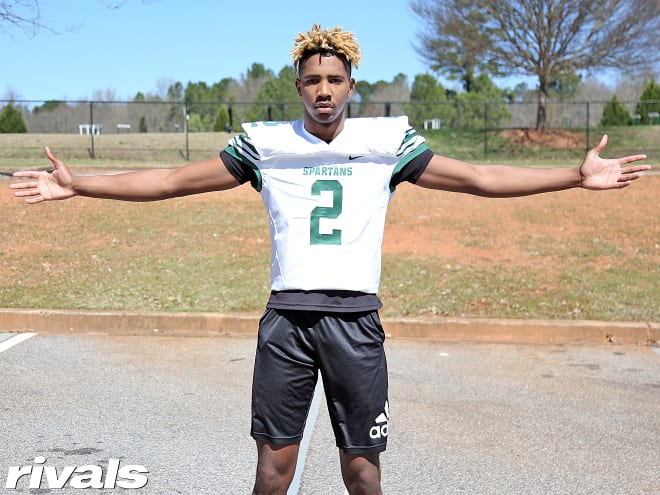Peach State WR wastes no time securing visit date with the Gators