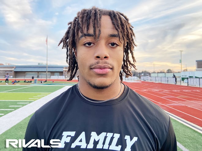 Rivals recruiting buzz: Latest on blue-chippers, July decisions Rivals recruiting buzz: Latest on blue-chippers, July decisions