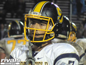 Five standing out with four-star Danny Davis