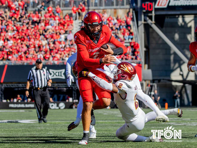 Turnovers bite Bearcats in 31-24 loss to West Virginia