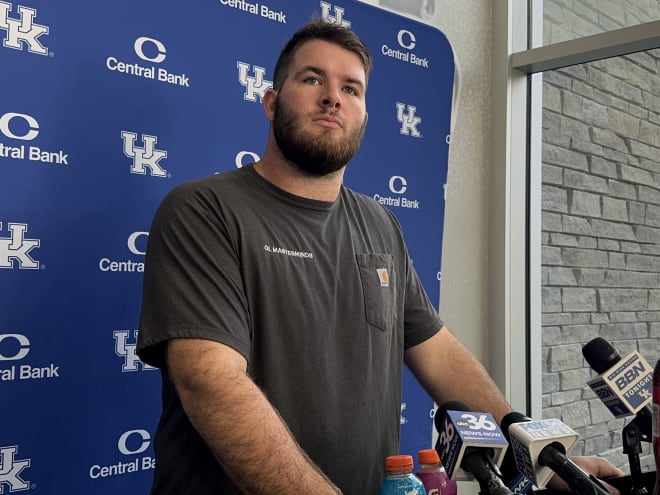 UK Football Practice Notebook - Oct. 15