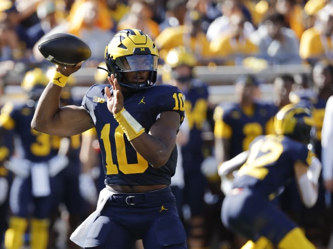 Michigan players not concerned with lack of passing threat in win over USC