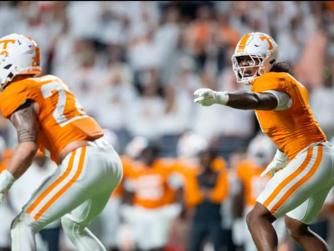 Where Tennessee football defense will turn in absence of Keenan Pili