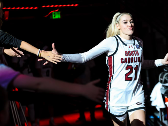 South Carolina women's basketball survives scare, beats Michigan 68-62