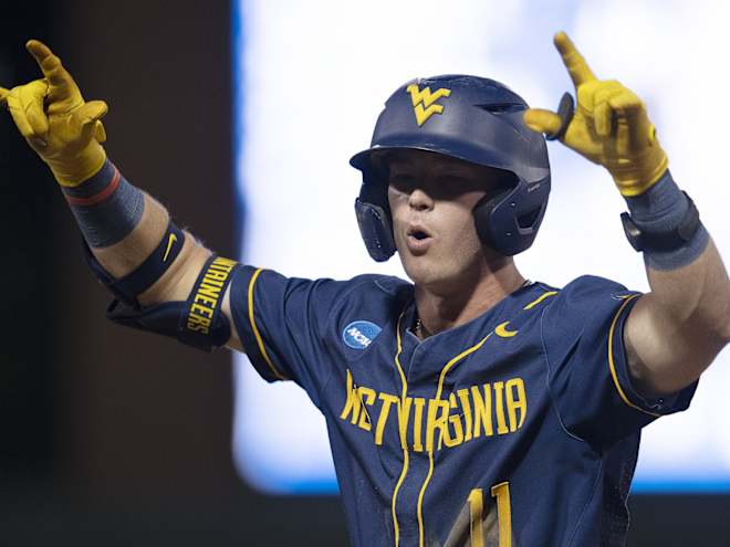 Cats can't hold two big leads as WVU wins Clemson Regional