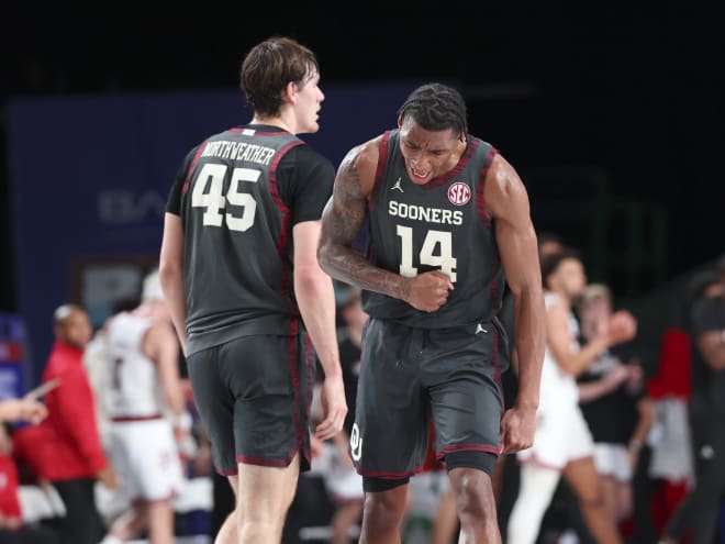 Sooners beat Louisville, win Battle 4 Atlantis behind Jalon Moore's 24