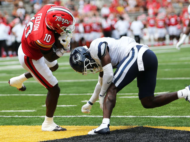 Edwards, Felton star in Maryland football's 50-7 rout of UConn