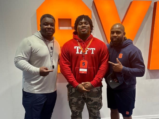 2026 DL Jude Okeleke says Syracuse is building 'something special'