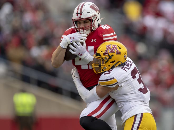 Offensive Snap Count Breakdown: Wisconsin vs. Minnesota