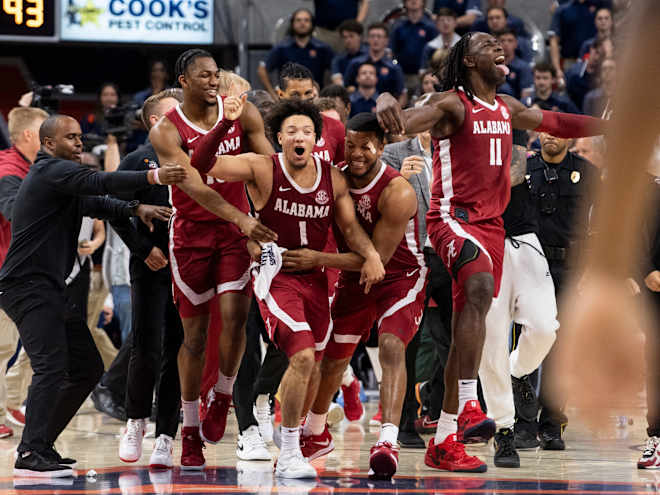 How Mark Sears "bailed out" Nate Oats with his buzzer-beater at Auburn