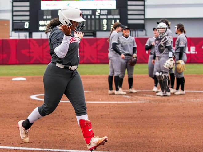 Hear From All-American Jasmyn Burns On Her Transfer to Texas Tech