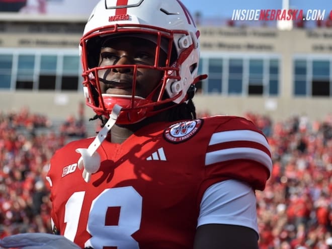 Nebraska LB Princewill Umanmielen to transfer