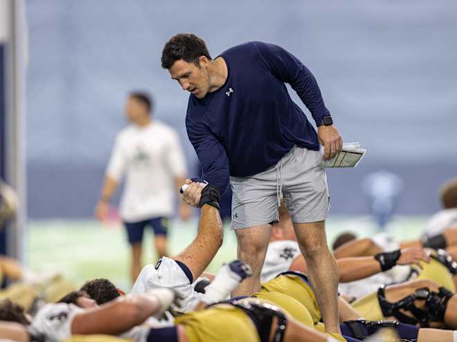 Trail Tracks: Notre Dame football coaches hit road for contact period, 5/5