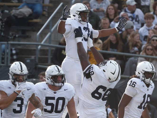 No. 4 Penn State trounces Purdue 49-10 to improve to 9-1