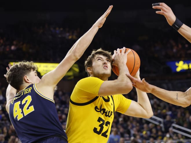 PREVIEW: Iowa MBB at Michigan