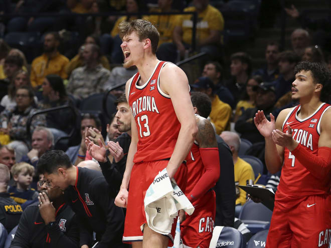 RECAP: Arizona clobbers No. 21 West Virginia 75-56 in road victory