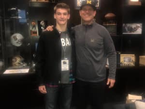 Eighth-grade Tennessee QB nabs offer from Harbaugh, Michigan