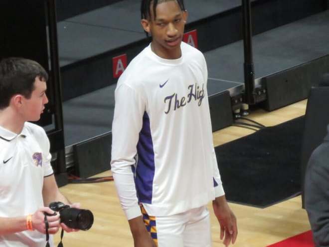 Curry finds new college home