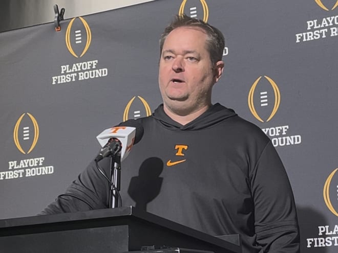 WATCH: Tennessee coach Josh Heupel, players preview CFP vs. Ohio State