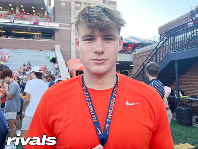 Commit:  Illinois flips three-star tight end Logan Farrell