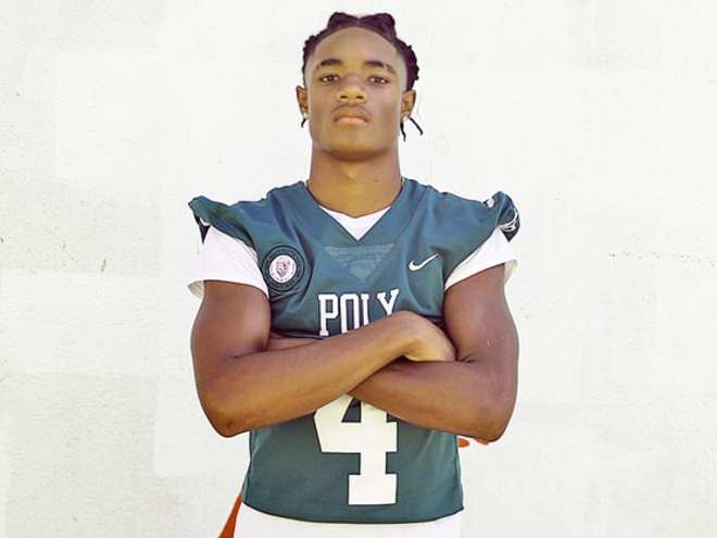 Georgia lands early commitment from 2027 DB Donte Wright
