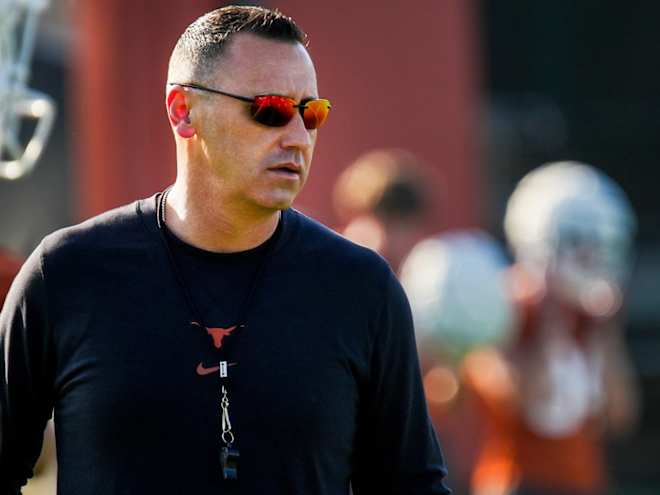 The Sunday Pulpit: Is This a Ryan Day or a Bob Stoops Year 5 For Coach Sark