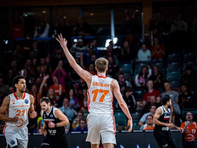 New Hoo Johann Grünloh Is a Major Addition to UVa's Frontcourt