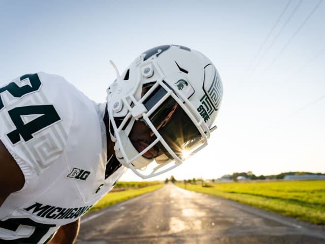 MSU Uniforms: Stormtrooper set returns to open conference play