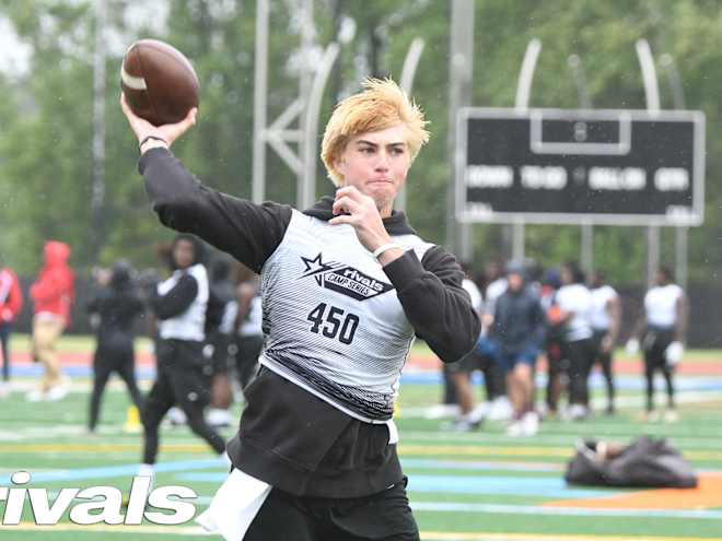 Recruiting Roundup:  2027 quarterbacks on the Illini radar