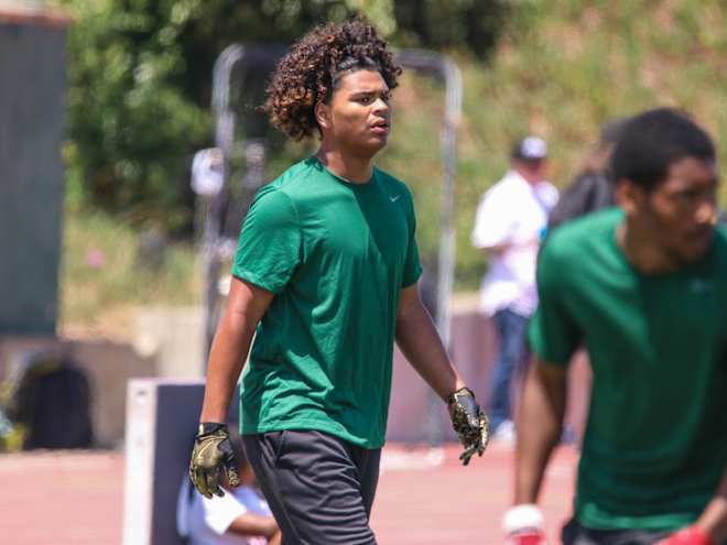Football recruits in the 2026 class UCLA is keeping tabs on, evaluating