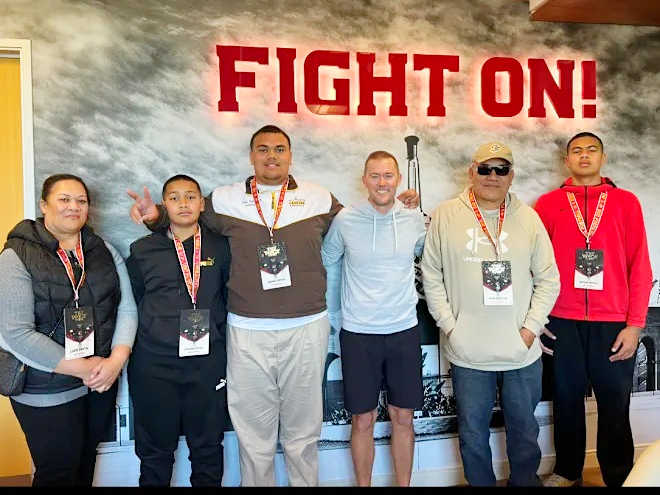 USC adds commitment from massive OL prospect John Fifita day after offer