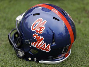 College Football Playoffs chair compares Ole Miss and Alabama