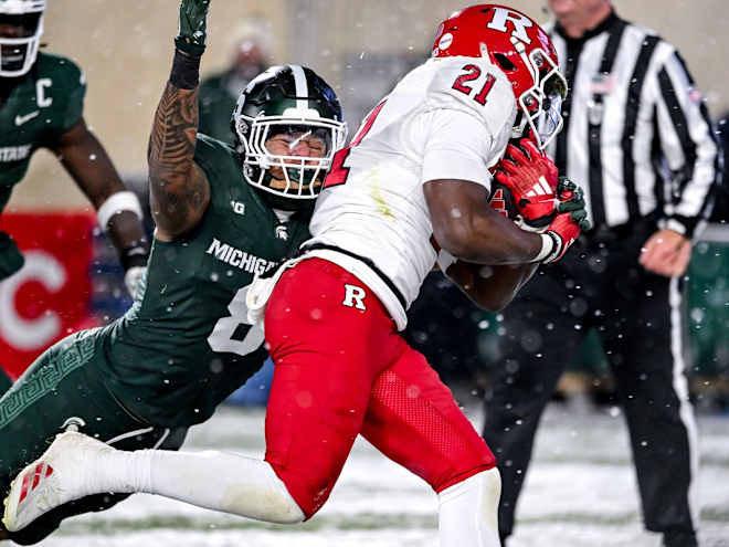 UCLA succeeds in second pursuit of Michigan State transfer Anthony Jones