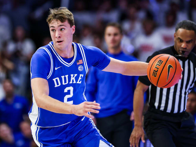 Duke throttles Arizona for road win