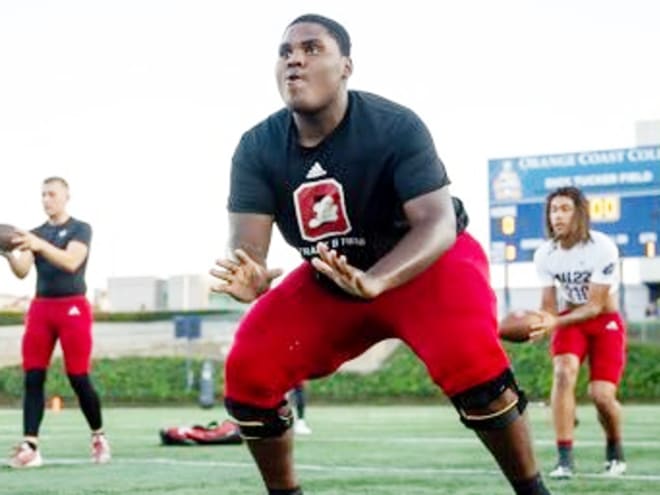 OL Nehemiah Johnson locked in with UCLA commitment