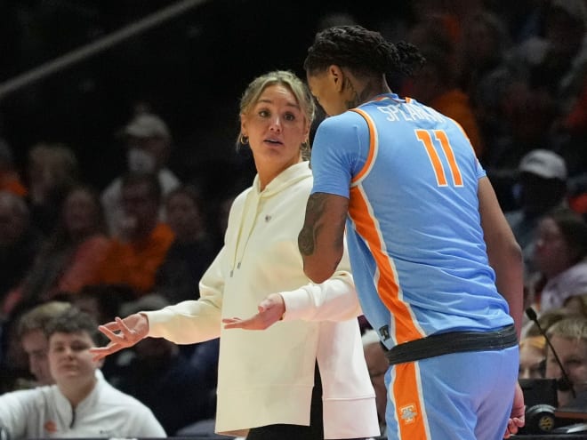 Lady Vols drop first game under Kim Caldwell, fall just short to Oklahoma