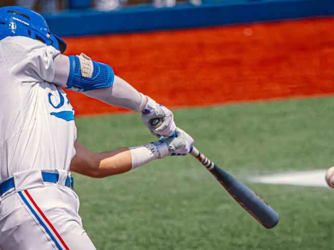 Diamond Dogs drop two of three to Dallas Baptist