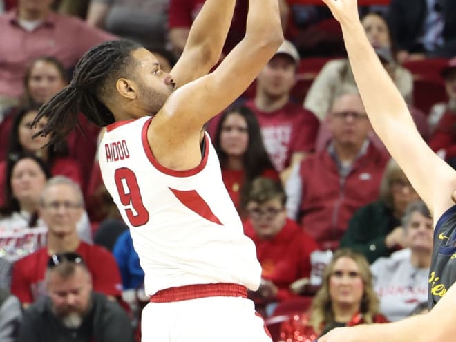 Jonas Aidoo logs best game as Razorback in win over North Carolina A&T