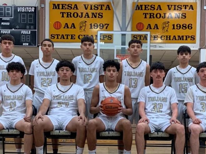 Mesa Vista Holds Off Santa Rosa, Advances to State Championship