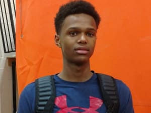 Four-star Elijah Wood drawing new interest