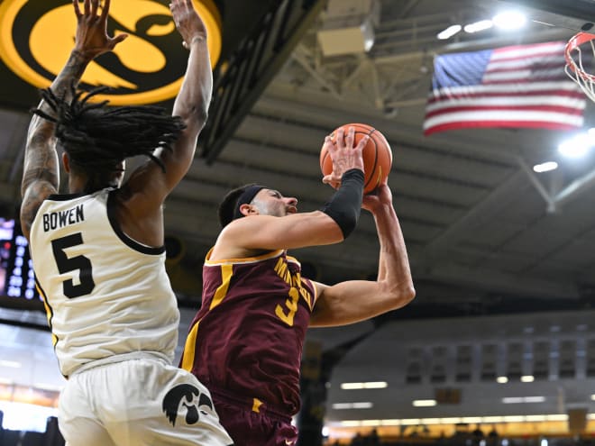 Minnesota looks for first win in Iowa City since 2015