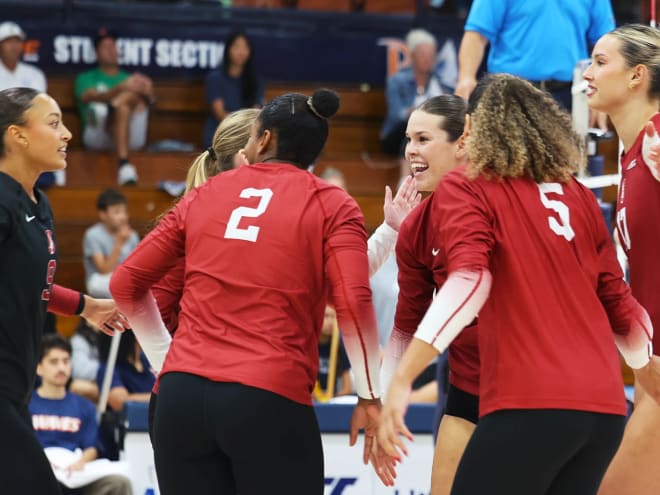 Preview: No. 5 Stanford WVB to face No. 1 Pitt on the road