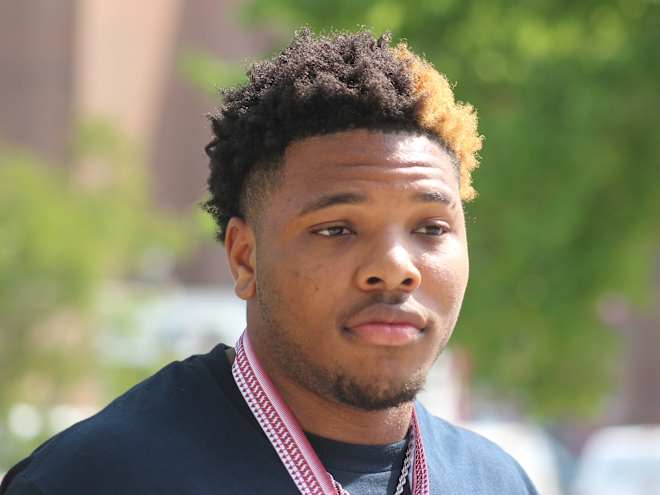 DE Chris Addison wraps up visits, weighs options ahead of July commitment