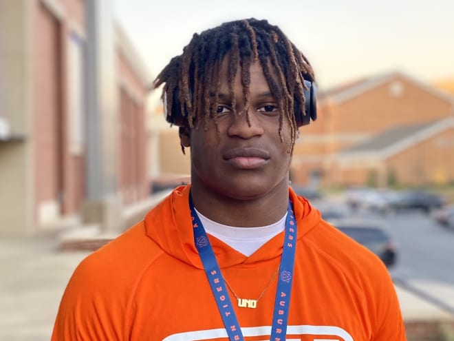 Alabama WR commit previews Auburn official visit