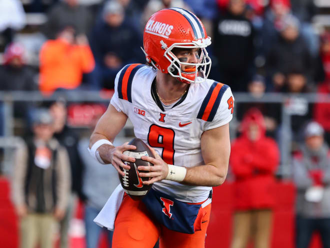 Preview:   Illinois and South Carolina clash in the Cheez-It Citrus Bowl