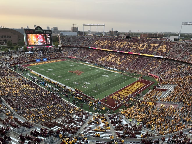 WATCH: Pregame sights and sounds from USC-Minnesota