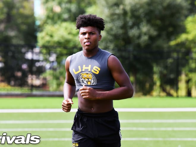 Jaiden Ausberry's head coach details Notre Dame's push for the Rivals100 LB