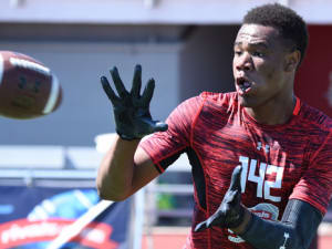 Muhammad racking up more SEC offers