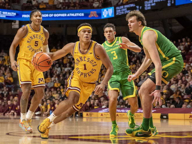 Minnesota gets second top-25 upset with 77-69 win over No. 15 Oregon